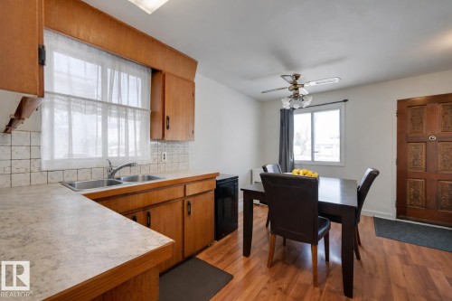 6621 132 Avenue, Edmonton, AB - Indoor Photo Showing Other Room