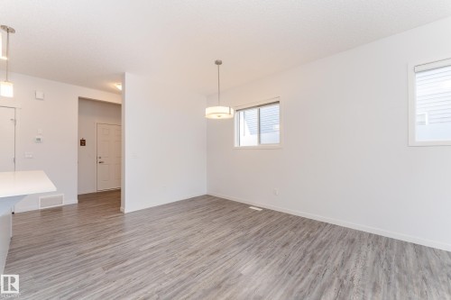 11919 35 Avenue, Edmonton, AB - Indoor Photo Showing Other Room