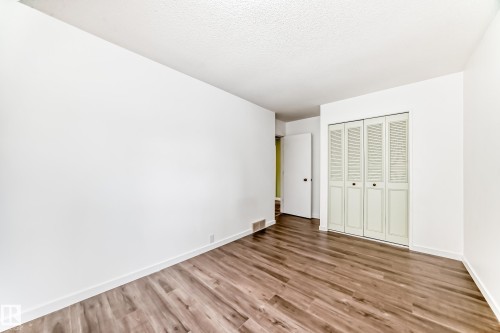 17104 85 Avenue, Edmonton, AB - Indoor Photo Showing Other Room