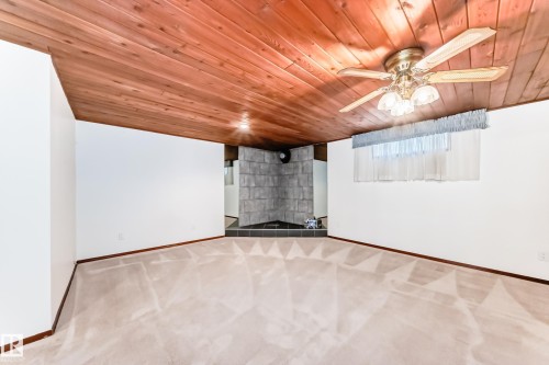 17104 85 Avenue, Edmonton, AB - Indoor Photo Showing Other Room