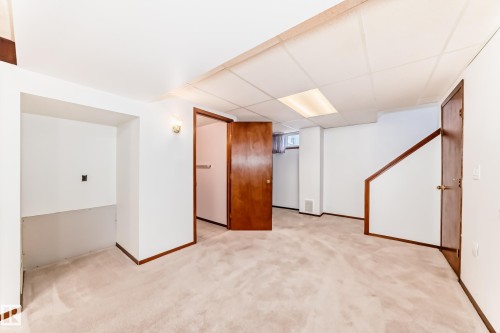 17104 85 Avenue, Edmonton, AB - Indoor