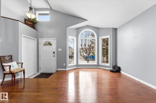 1064 Jones Crescent, Edmonton, AB - Indoor Photo Showing Other Room