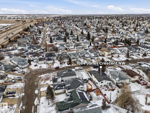 1064 Jones Crescent, Edmonton, AB - Outdoor With View