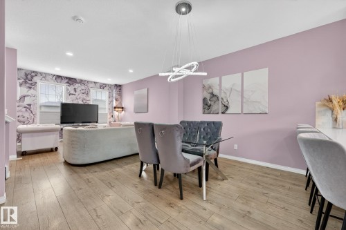 8061 Chappelle Way, Edmonton, AB - Indoor