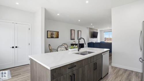10 Meadowview Way, Leduc, AB - Indoor Photo Showing Kitchen With Double Sink