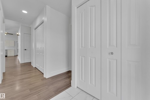 6741 162A Avenue, Edmonton, AB - Indoor Photo Showing Other Room