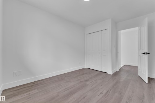 6741 162A Avenue, Edmonton, AB - Indoor Photo Showing Other Room