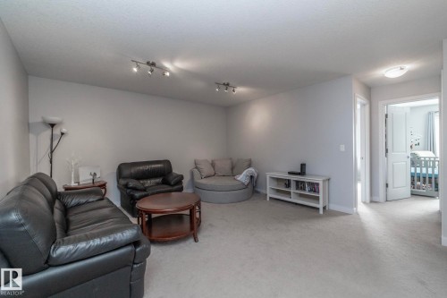 2088 Graydon Hill Crescent, Edmonton, AB - Indoor