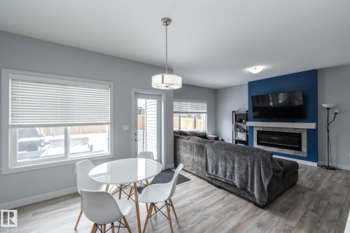 2088 Graydon Hill Crescent, Edmonton, AB - Indoor