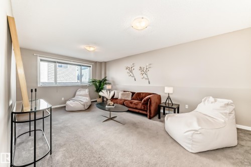 1520 70 Street, Edmonton, AB - Indoor