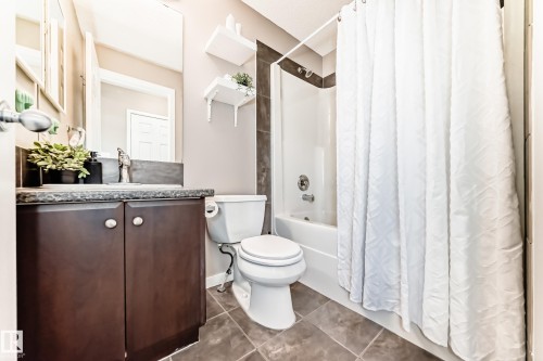 1520 70 Street, Edmonton, AB - Indoor Photo Showing Bathroom