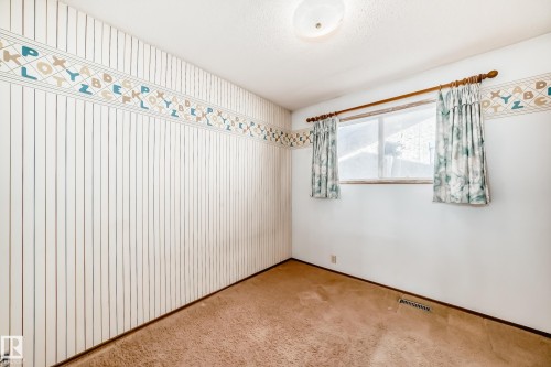 14237 22A Street, Edmonton, AB - Indoor Photo Showing Other Room