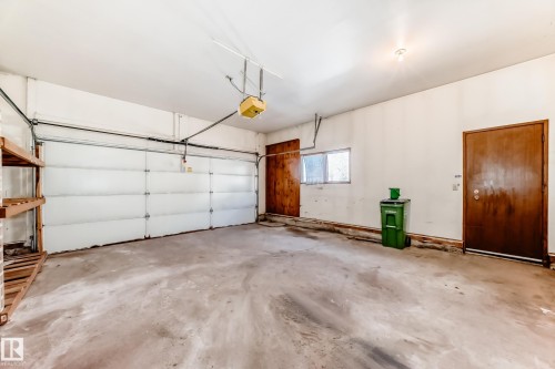 14237 22A Street, Edmonton, AB - Indoor Photo Showing Garage