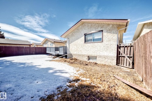 14237 22A Street, Edmonton, AB - Outdoor