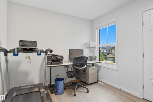 2631 Donaghey Crescent, Edmonton, AB - Indoor