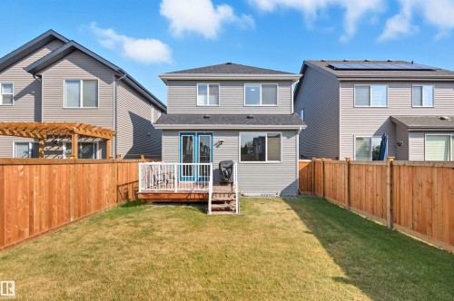 2631 Donaghey Crescent, Edmonton, AB - Outdoor