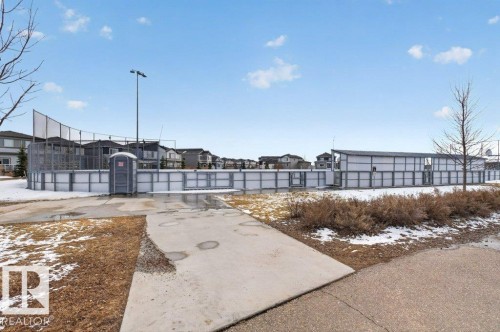 994 Berg Place, Leduc, AB - Outdoor