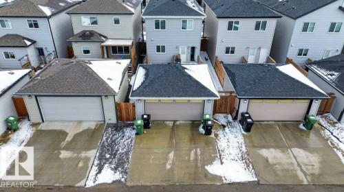 994 Berg Place, Leduc, AB - Outdoor