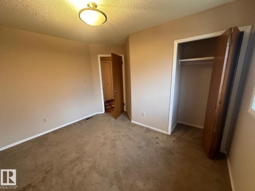 2807 35 Street, Edmonton, AB - Indoor Photo Showing Other Room