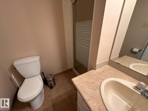 2807 35 Street, Edmonton, AB - Indoor Photo Showing Bathroom