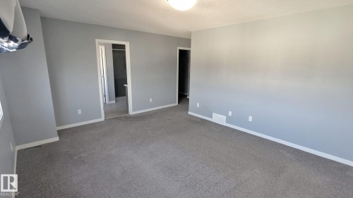 2318 Cassidy Way, Edmonton, AB - Indoor Photo Showing Other Room