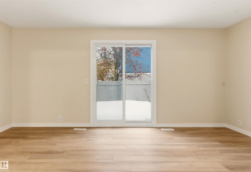 12 1411 Mill Woods Road E, Edmonton, AB - Indoor Photo Showing Other Room