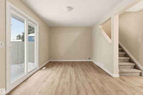 12 1411 Mill Woods Road E, Edmonton, AB - Indoor Photo Showing Other Room