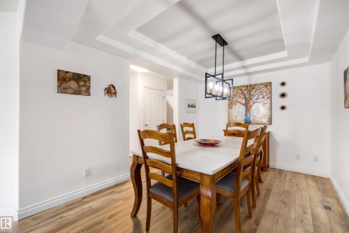 23 882 Ryan Place, Edmonton, AB - Indoor Photo Showing Dining Room