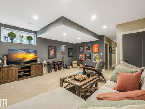 6720 105A Street, Edmonton, AB - Indoor Photo Showing Other Room