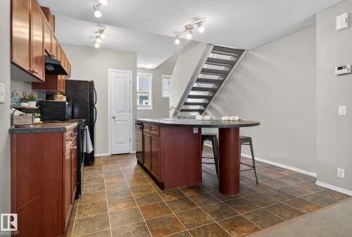 149 5604 199 Street, Edmonton, AB - Indoor Photo Showing Kitchen