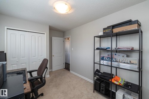 7123 39A Avenue Nw, Edmonton, AB - Indoor Photo Showing Office
