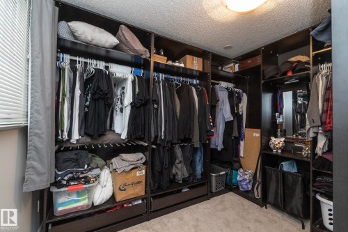 7123 39A Avenue Nw, Edmonton, AB - Indoor With Storage