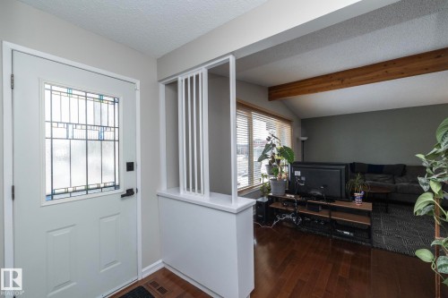 7123 39A Avenue Nw, Edmonton, AB - Indoor Photo Showing Other Room