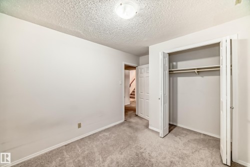 4714 26 Avenue, Edmonton, AB - Indoor Photo Showing Other Room
