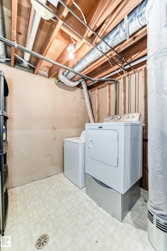 4714 26 Avenue, Edmonton, AB - Indoor Photo Showing Laundry Room