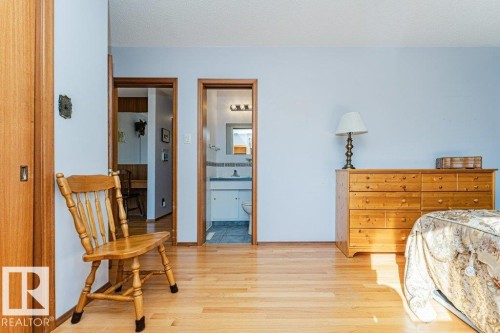 3528 112 Street, Edmonton, AB - Indoor Photo Showing Bedroom