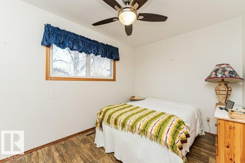 3528 112 Street, Edmonton, AB - Indoor Photo Showing Bedroom