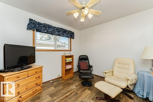 3528 112 Street, Edmonton, AB - Indoor