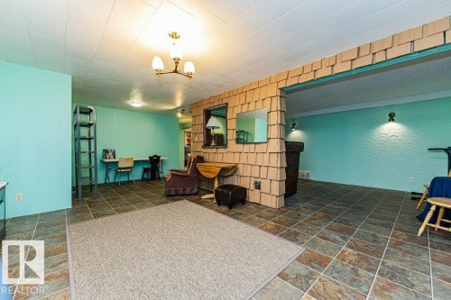 3528 112 Street, Edmonton, AB - Indoor Photo Showing Other Room