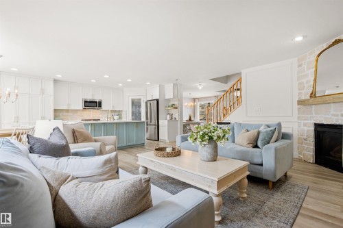 33 English Way, St. Albert, AB - Indoor Photo Showing Living Room With Fireplace