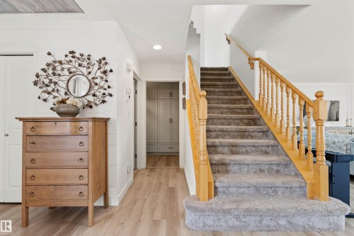 33 English Way, St. Albert, AB - Indoor Photo Showing Other Room