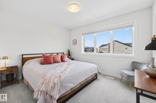 139 Stonehouse Way, Leduc, AB - Indoor Photo Showing Bedroom