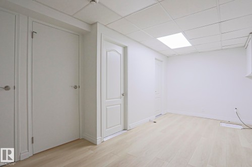 13 9505 176 Street, Edmonton, AB - Indoor Photo Showing Other Room