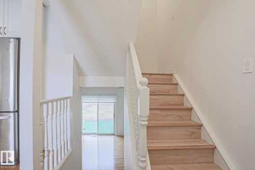 13 9505 176 Street, Edmonton, AB - Indoor Photo Showing Other Room