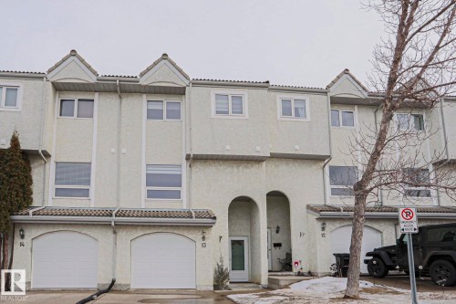 13 9505 176 Street  Edmonton, AB T5T 5Z4