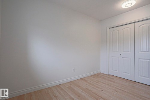 13 9505 176 Street, Edmonton, AB - Indoor Photo Showing Other Room