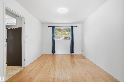 8616 179 Street, Edmonton, AB - Indoor Photo Showing Other Room