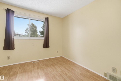 8616 179 Street, Edmonton, AB - Indoor Photo Showing Other Room