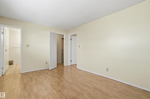 8616 179 Street, Edmonton, AB - Indoor Photo Showing Other Room