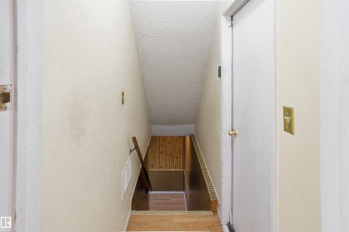 8616 179 Street, Edmonton, AB - Indoor Photo Showing Other Room